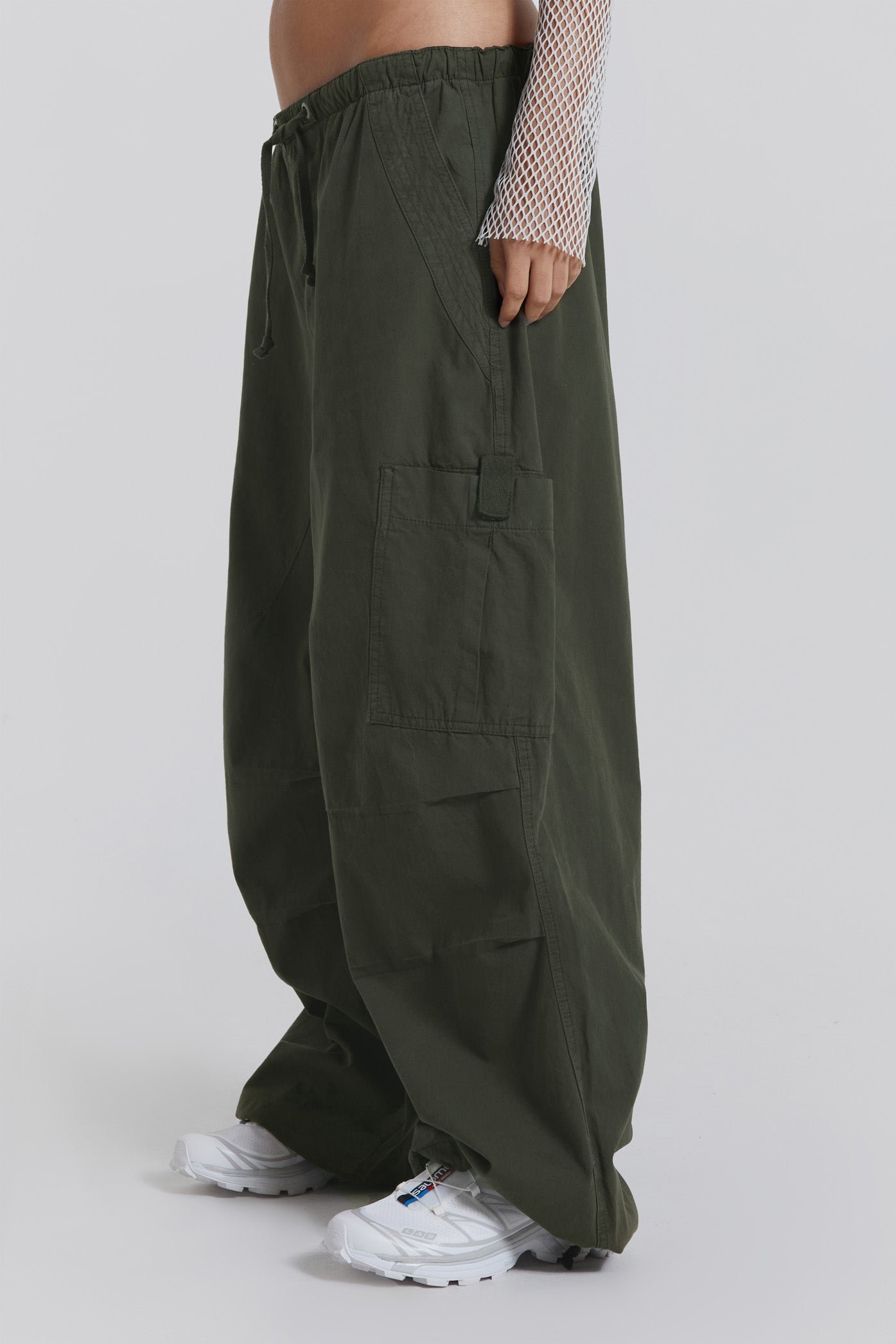 Cotton Twill Cargo Trousers - Trousers - Men
