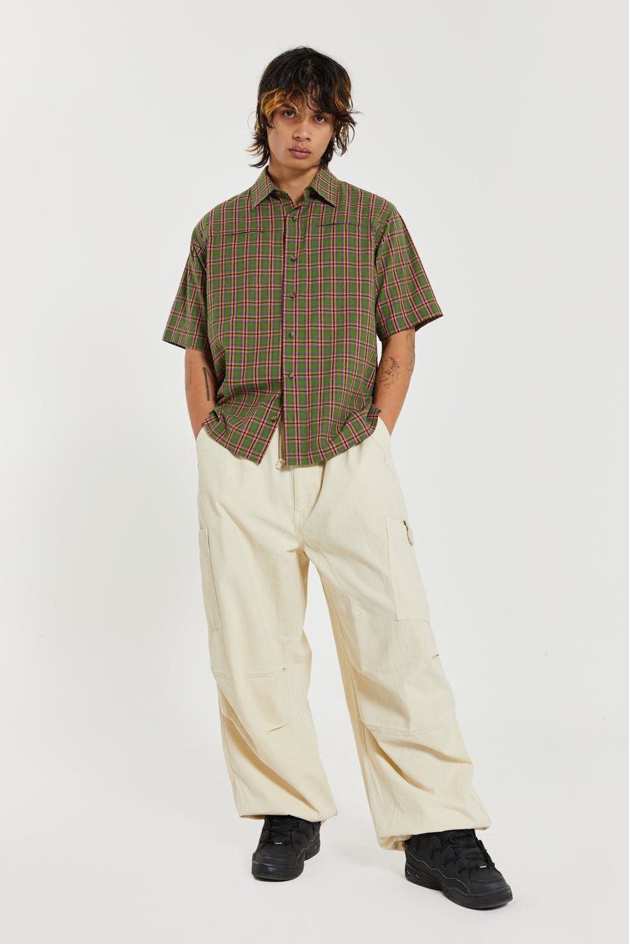 Jaded London OVERSIZED PARACHUTE PANTS - Cargo trousers - brown 